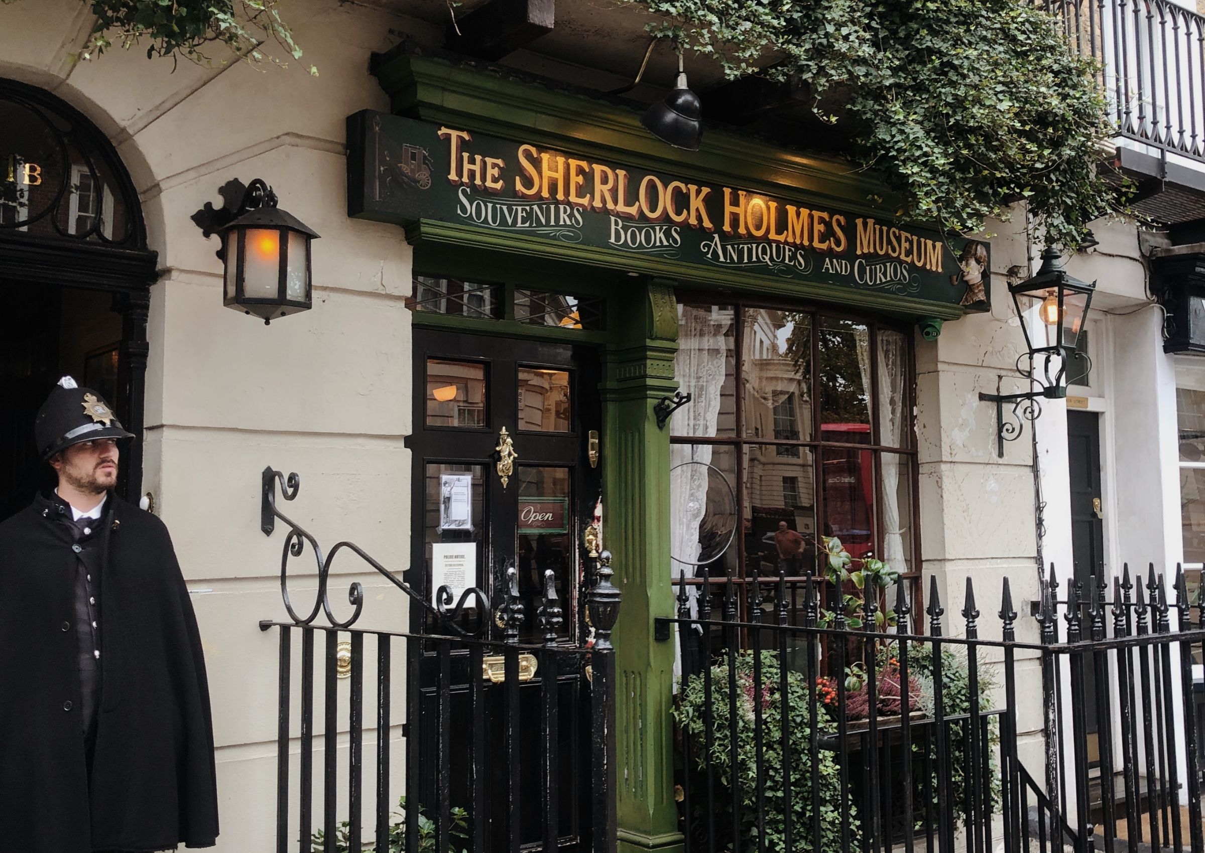 Sherlock Holmes museum visit london